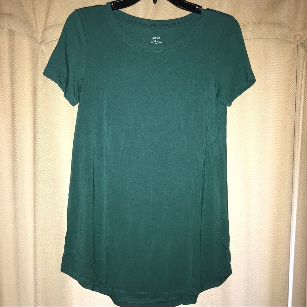 •Aerie "Just Add Leggings" T-Shirt•